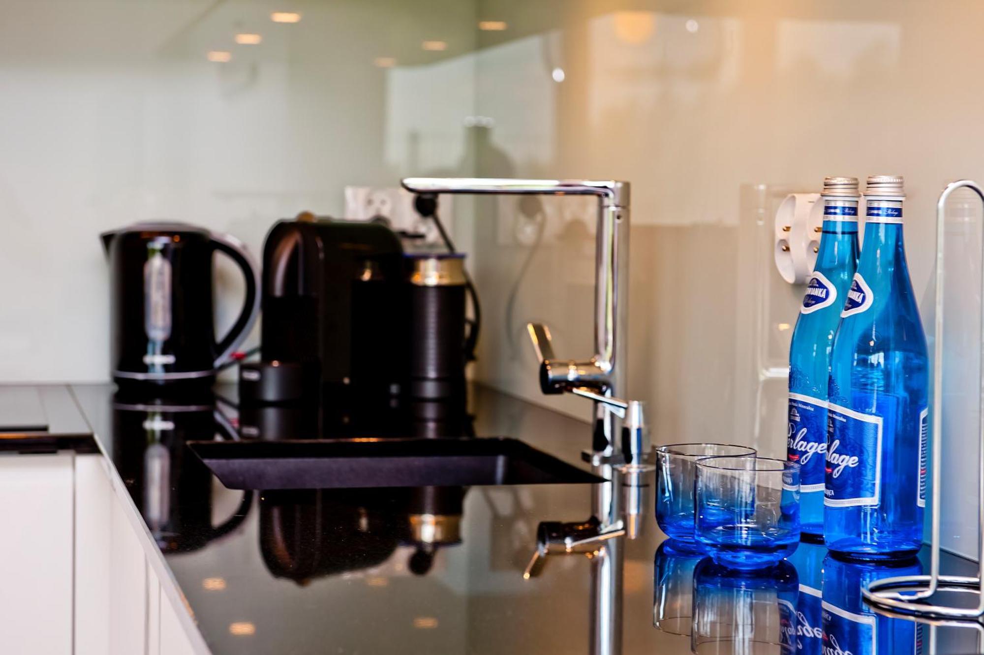Blueapart Apartamenty Na Plazy Ястарня Экстерьер фото