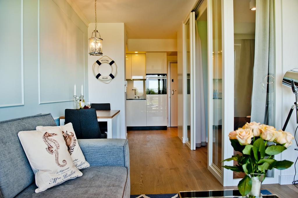 Blueapart Apartamenty Na Plazy Ястарня Экстерьер фото
